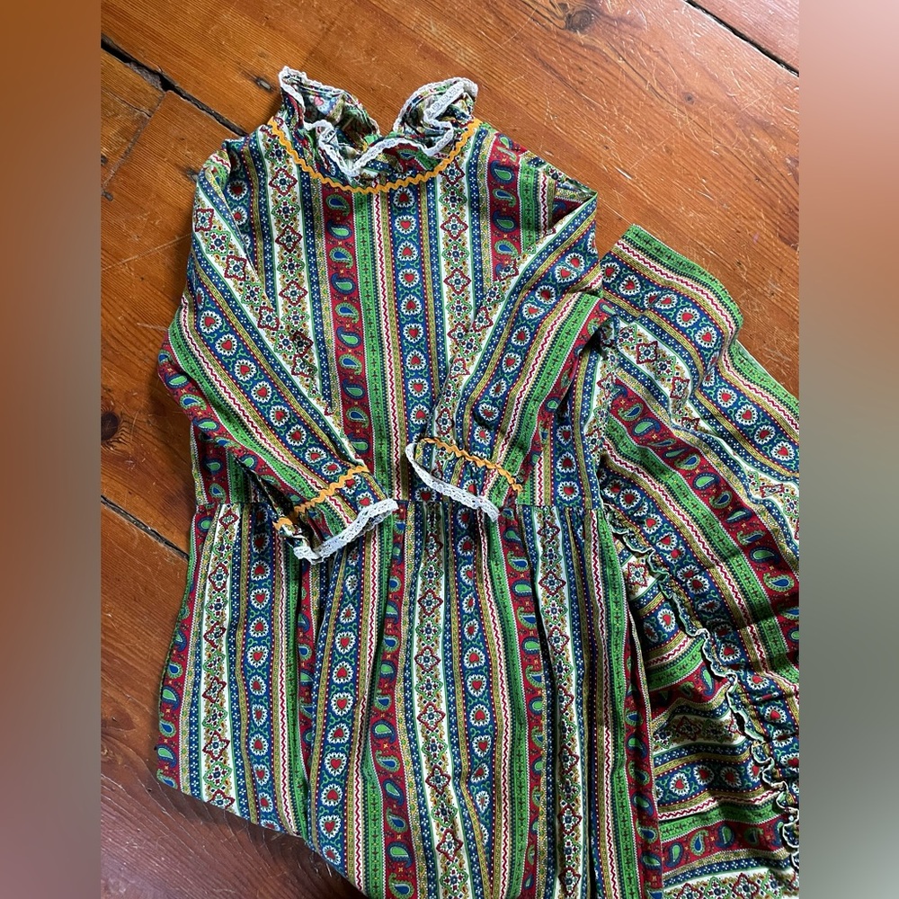 Vintage 70s Prairie ruffled maxi dress
